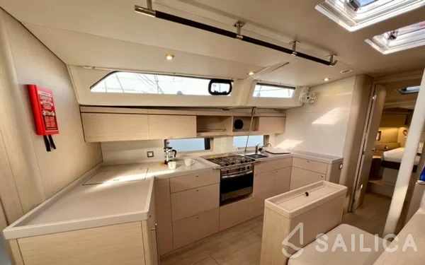 Oceanis 46.1 - Yacht Charter Sailica