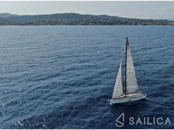 First 53 - Photo #13 First 53 - Yacht Charter Sailica