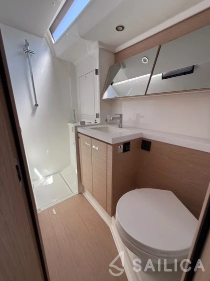 First 53 - Photo #26 First 53 - Yacht Charter Sailica