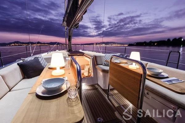 First 53 - Photo #6 First 53 - Yacht Charter Sailica