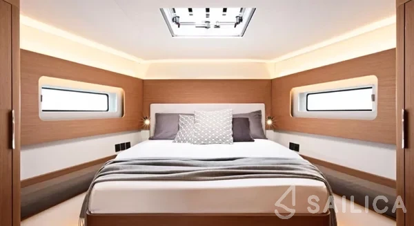 First 53 - Photo #11 First 53 - Yacht Charter Sailica