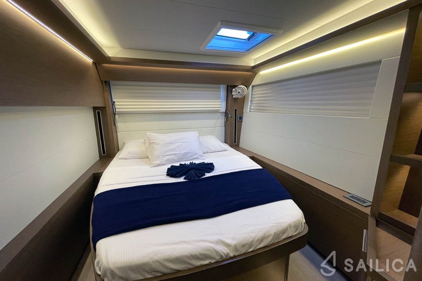 Lagoon 50 - 6 + 2 cab. - Yacht Charter Sailica