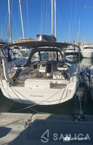 Dufour 37 - Yacht Charter Sailica