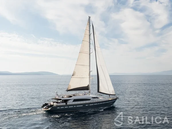 Motoryacht - Yacht Charter Sailica