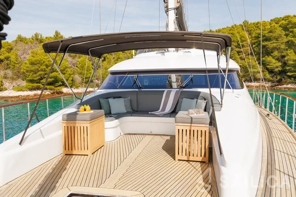 Motoryacht - Yacht Charter Sailica