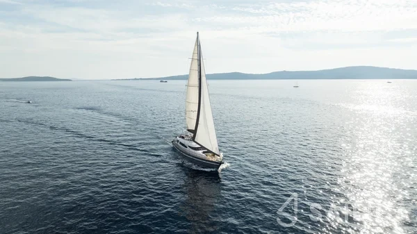 Motoryacht - Yacht Charter Sailica