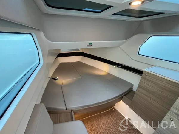 Saxdor 320 GTO - Yacht Charter Sailica