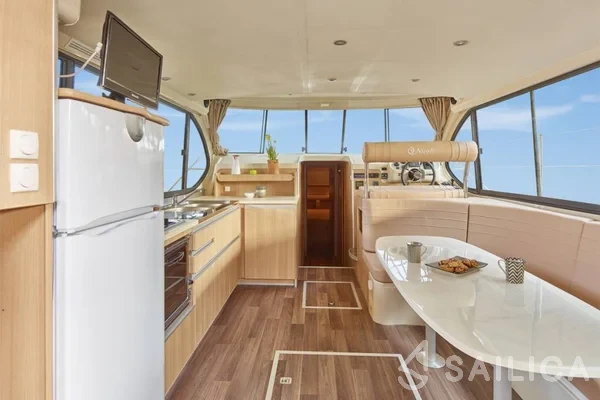 Estivale Sixto - Yacht Charter Sailica