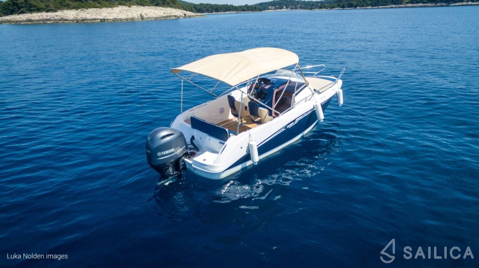 Galeon Galia 630 - Yacht Charter Sailica