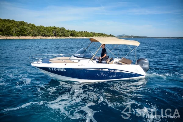 Galeon Galia 630 - Yacht Charter Sailica