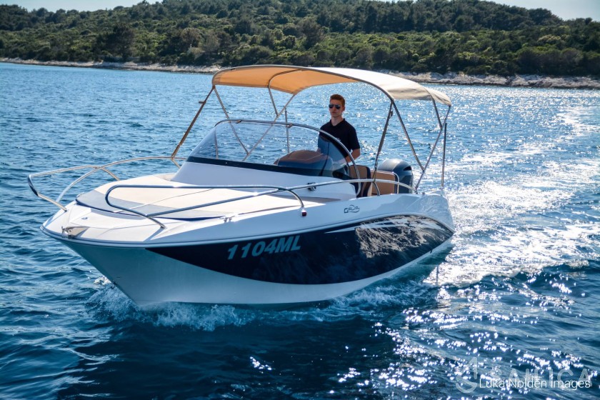 Galeon Galia 630 - Yacht Charter Sailica