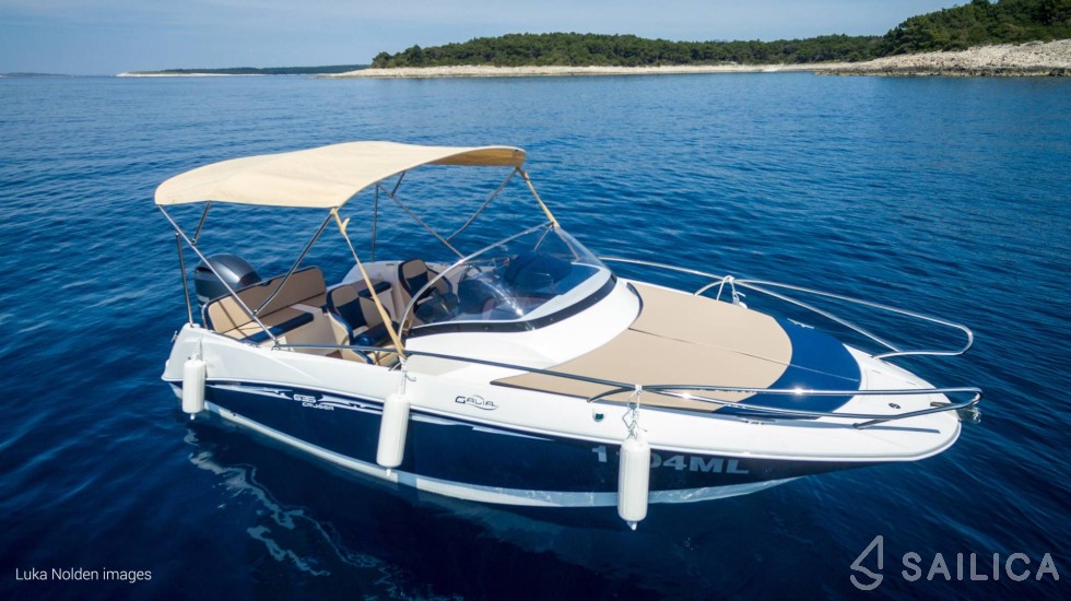 Galeon Galia 630 - Yacht Charter Sailica