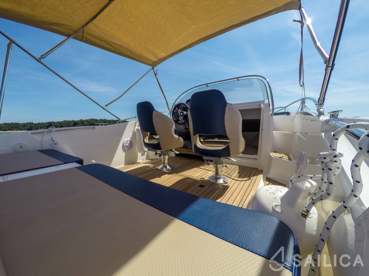 Galeon Galia 630 - Yacht Charter Sailica