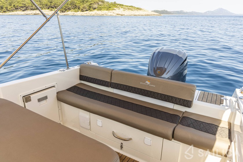 Atlantic Marine 730 - Yacht Charter Sailica