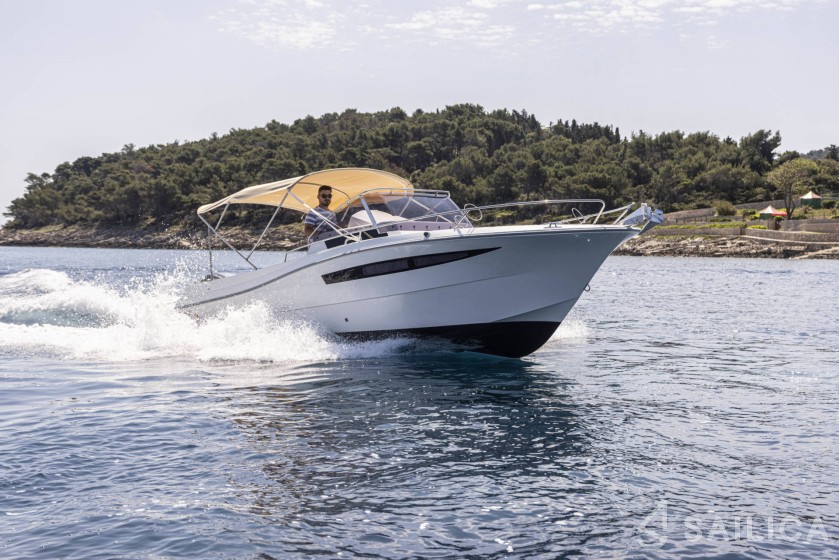 Atlantic Marine 730 - Yacht Charter Sailica