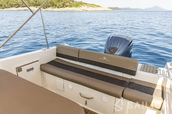 Atlantic Marine 730 - Yacht Charter Sailica