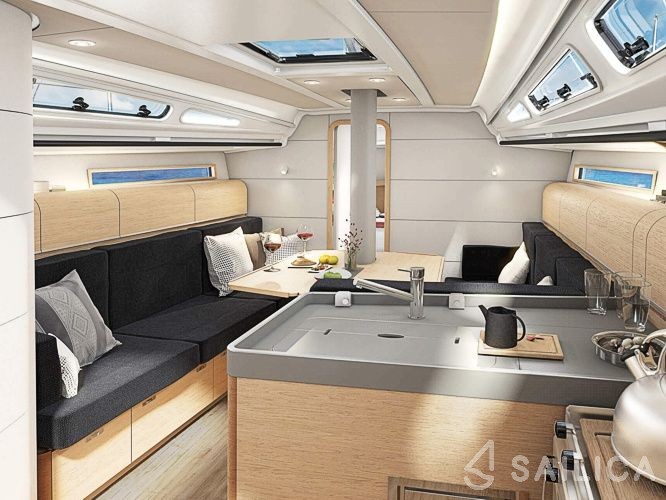 Dehler 38 SQ - Yacht Charter Sailica