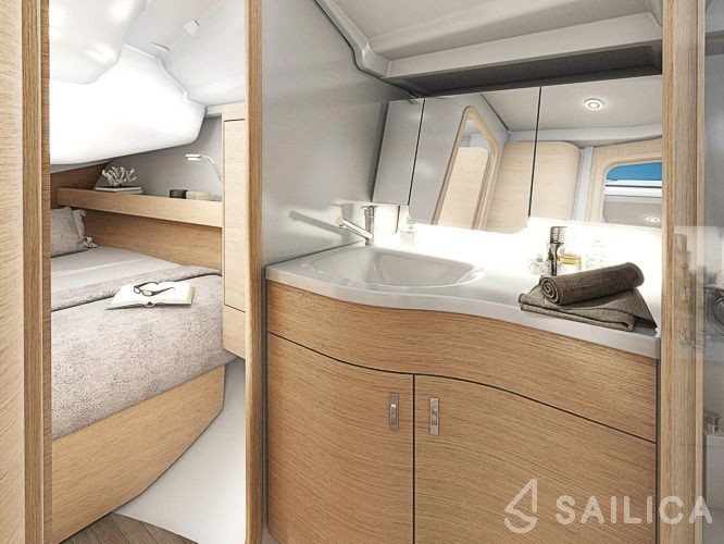 Dehler 38 SQ - Yacht Charter Sailica