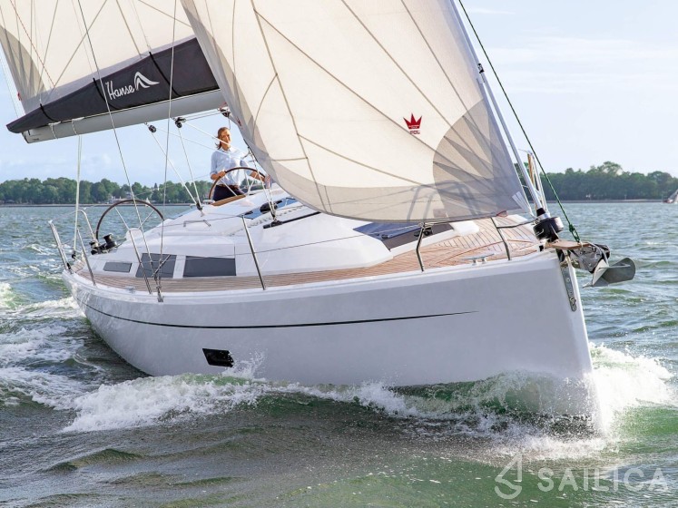 Hanse 418 - Yacht Charter Sailica