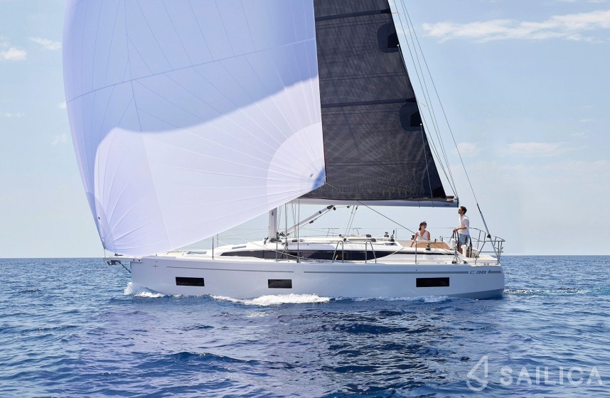 Bavaria 38 Cruiser - Yacht Charter Sailica