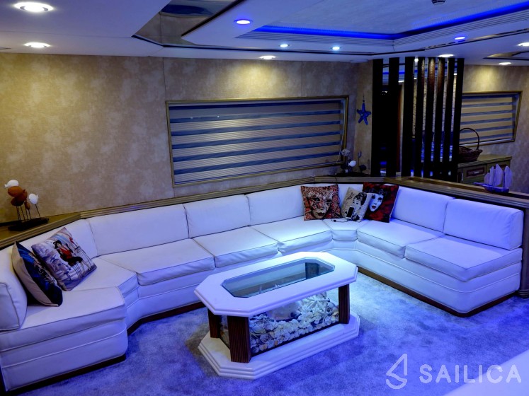 Alfamarine 90 - Yacht Charter Sailica