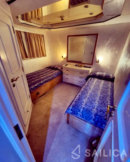 Alfamarine 90 - Yacht Charter Sailica