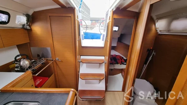 Sun Odyssey 349 - Yacht Charter Sailica