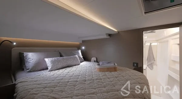 Moorings 4600 - Yacht Charter Sailica