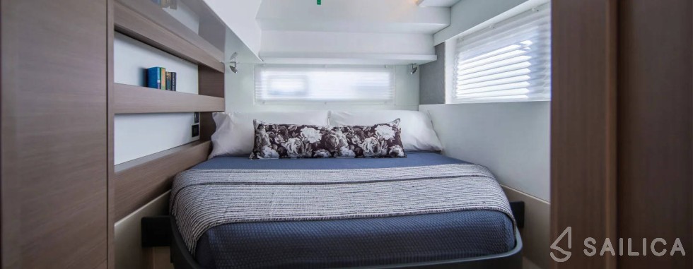 Leopard 42 - Yacht Charter Sailica