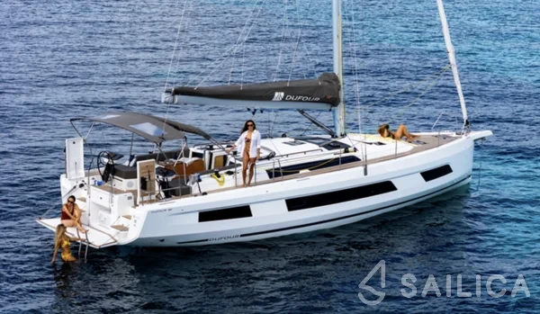 Dufour 44 - Yacht Charter Sailica