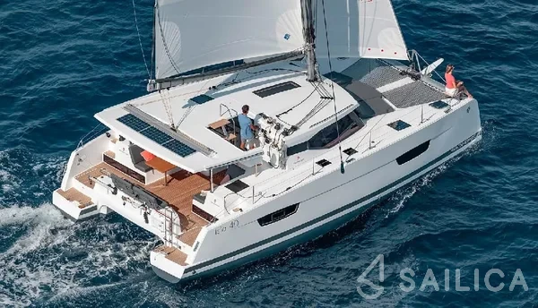 Isla 40 - Yacht Charter Sailica