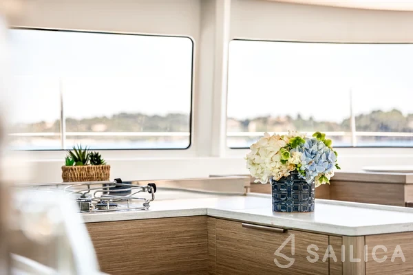 Lagoon 46  - Yacht Charter Sailica