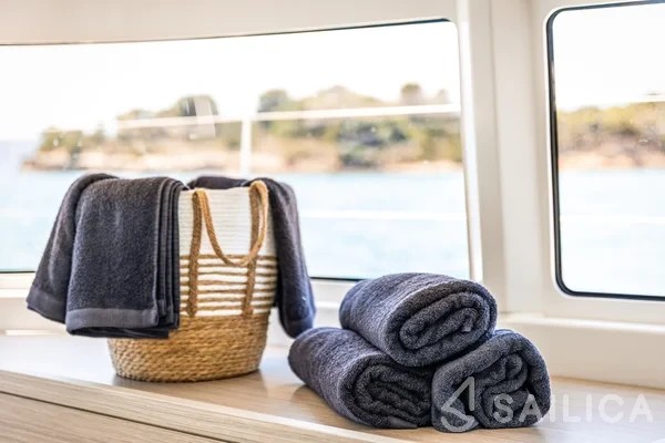 Lagoon 46  - Yacht Charter Sailica