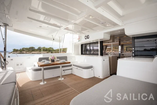 Lagoon 46  - Yacht Charter Sailica