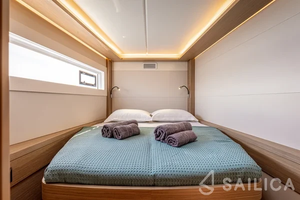 Lagoon 46  - Yacht Charter Sailica