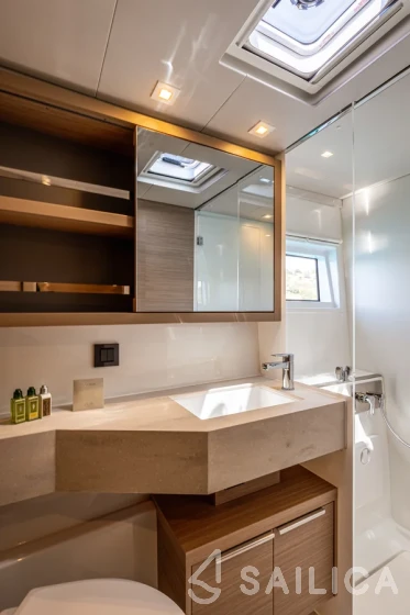 Lagoon 46  - Yacht Charter Sailica