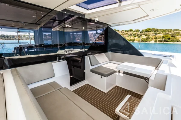 Leopard 50 - Yacht Charter Sailica