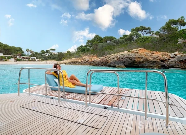 Lagoon 55 - Yacht Charter Sailica