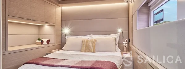 Lagoon 55 - Yacht Charter Sailica