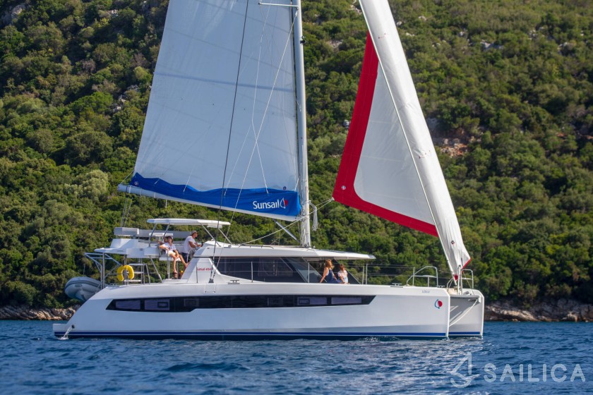 Leopard 45 - Yacht Charter Sailica