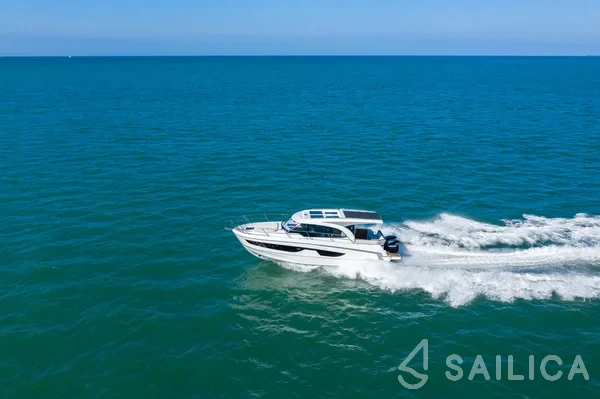 Antares 11 OB - Yacht Charter Sailica