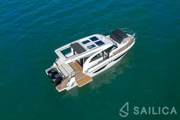 Antares 11 OB - Yacht Charter Sailica