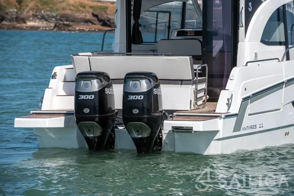 Antares 11 OB - Yacht Charter Sailica