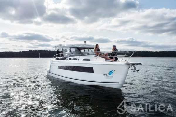 Balt 918 Titanium - Yacht Charter Sailica