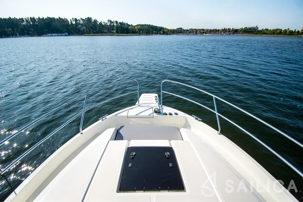 Balt 918 Titanium - Yacht Charter Sailica