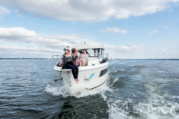 Balt 918 Titanium - Yacht Charter Sailica