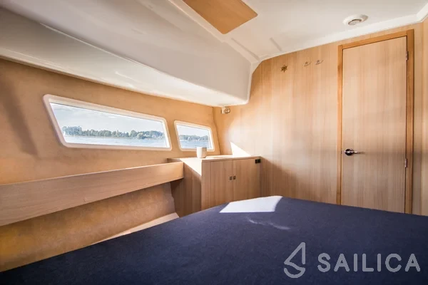 Balt 1018 - Yacht Charter Sailica