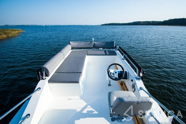 Futura 40 Grand Horizon - Yacht Charter Sailica