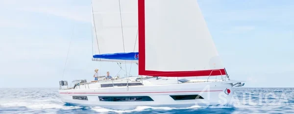 Dufour 41 - Yacht Charter Sailica