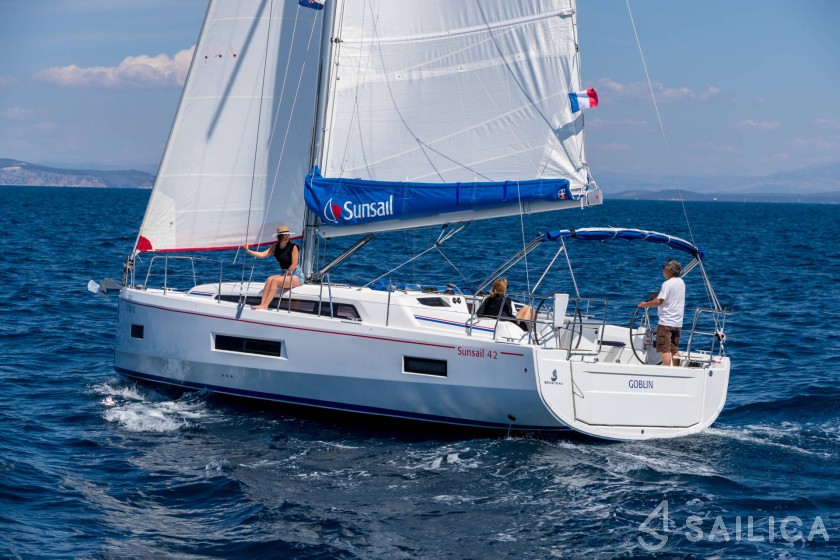 Oceanis 40.1 - Yacht Charter Sailica